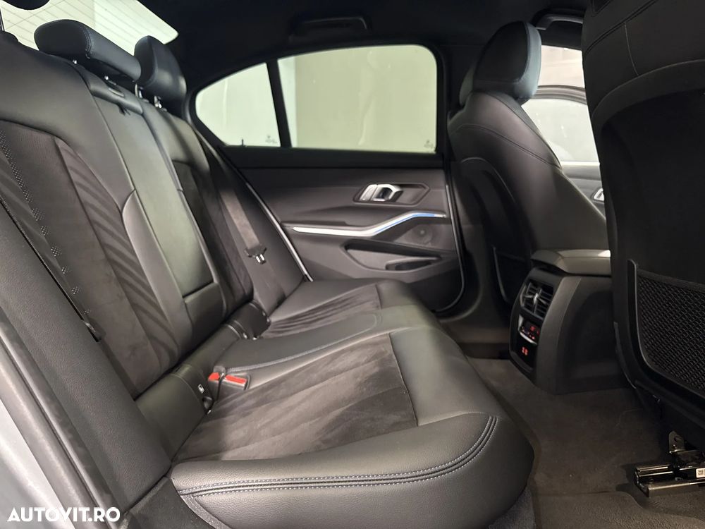 BMW Seria 3 320d xDrive Aut. - 13