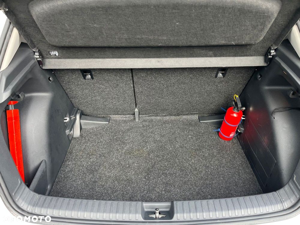 Skoda Fabia - 32