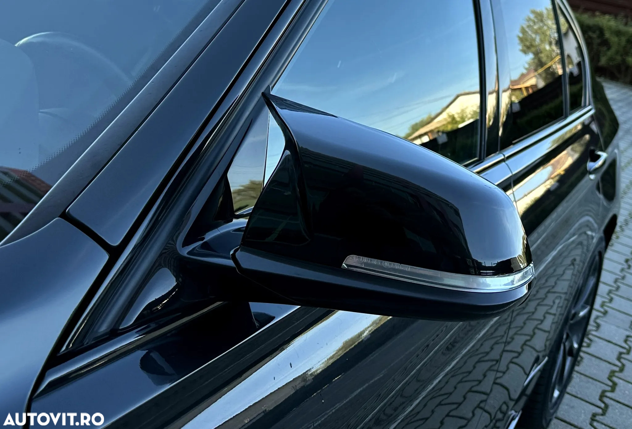 BMW Seria 3 - 35