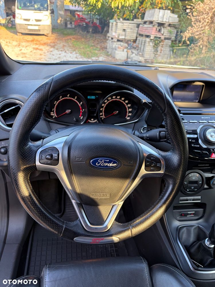 Ford Fiesta - 14