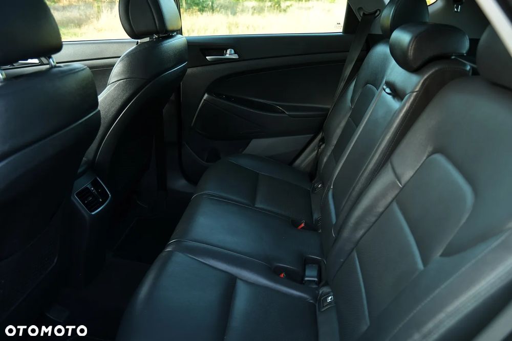 Hyundai Tucson 1.6 Turbo 4WD Premium - 26