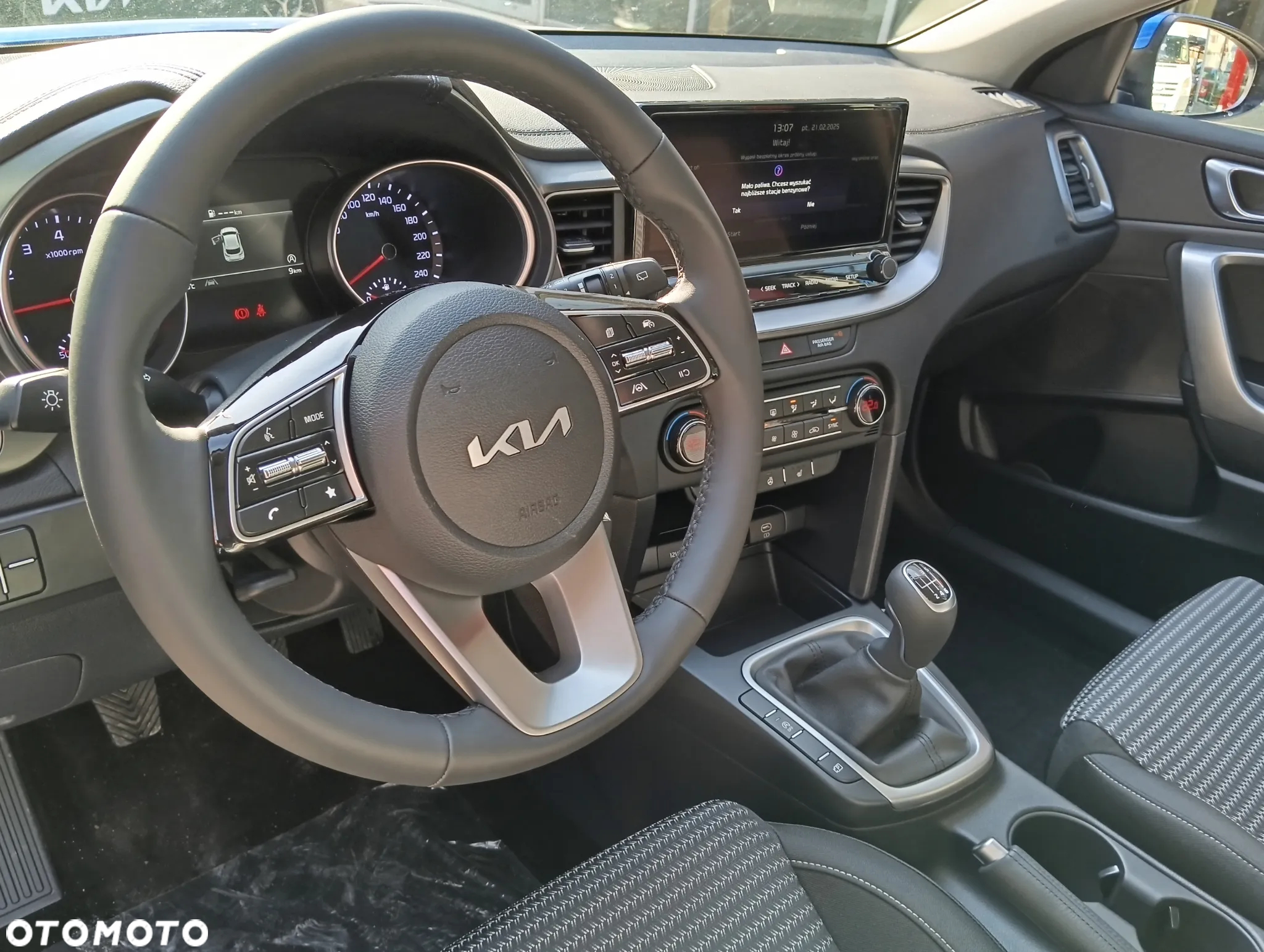 Kia XCeed 1.5 T-GDI M - 15
