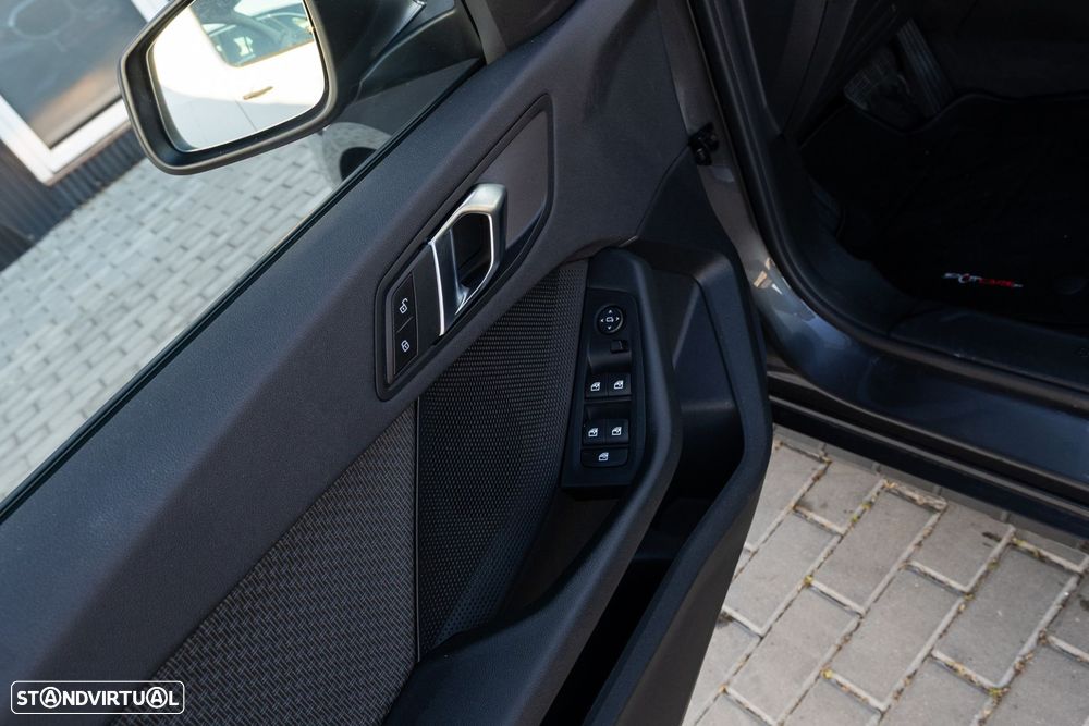BMW 116 d Corporate Edition Auto - 11