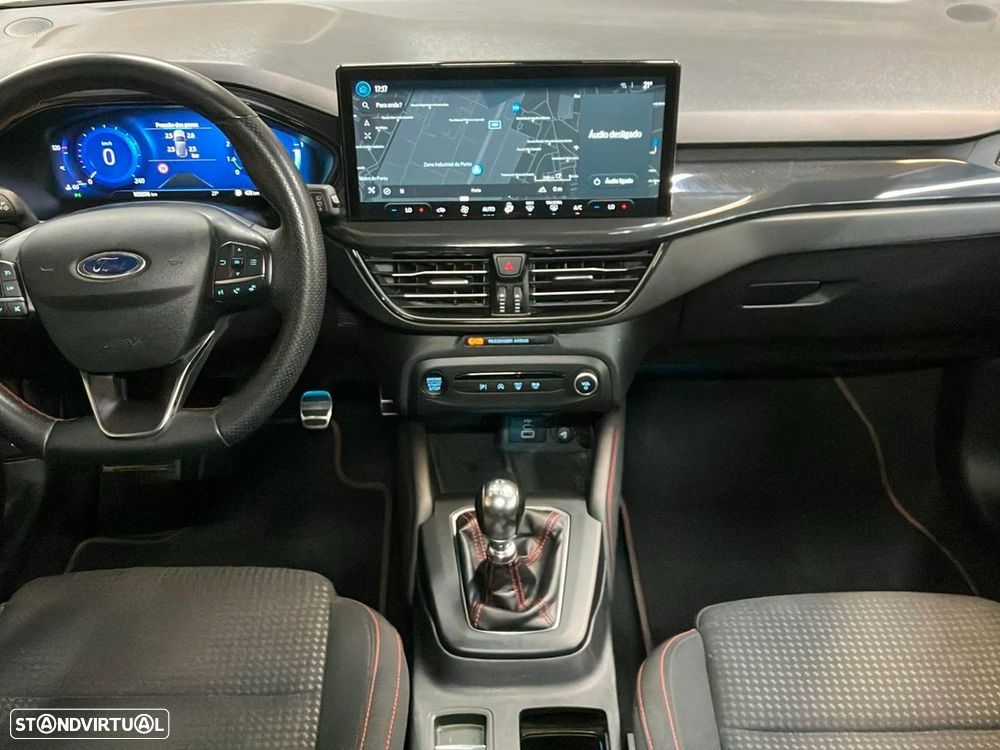 Ford Focus 1.0 EcoBoost MHEV ST-Line X - 9