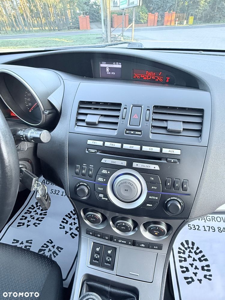 Mazda 3 1.6 MZR 90th Anniversary - 7