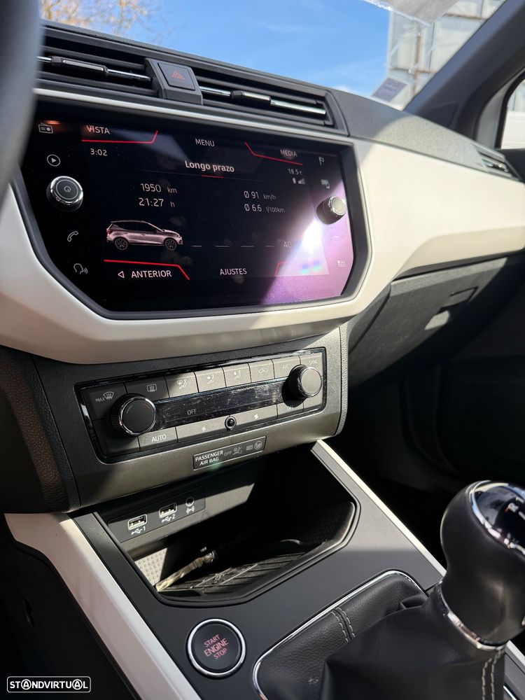 SEAT Arona 1.0 TSI Xcellence - 26