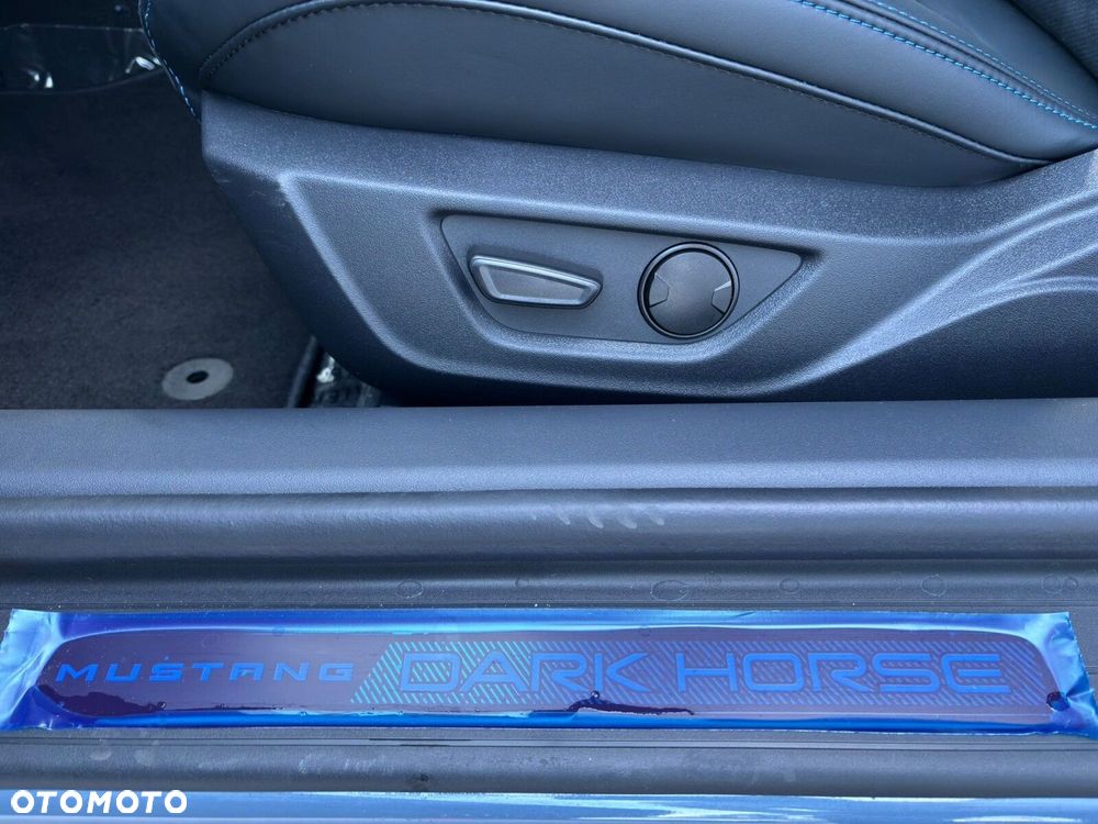 Ford Mustang - 17