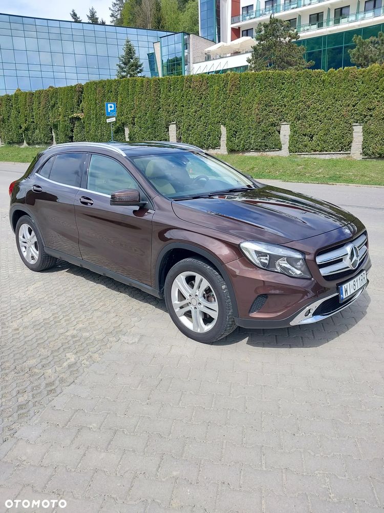 Mercedes-Benz GLA 250 4-Matic - 3