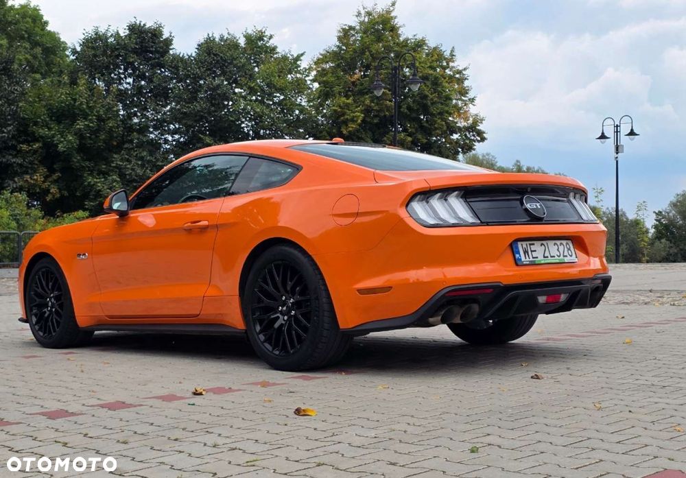 Ford Mustang 5.0 V8 GT - 5