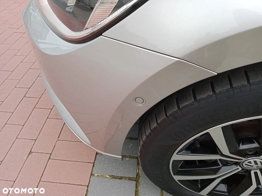 Volkswagen Passat Variant 1.6 TDI (BlueMotion Technology) DSG Comfortline - 25