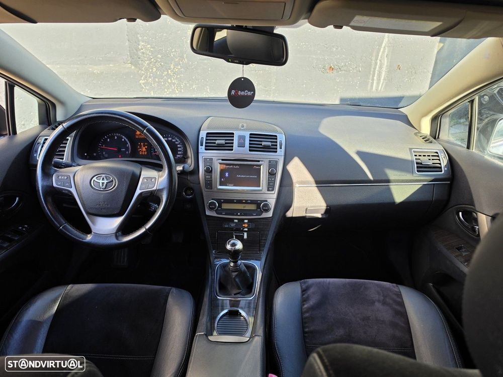 Toyota Avensis SW 2.0 D-4D Luxury+GPS - 7