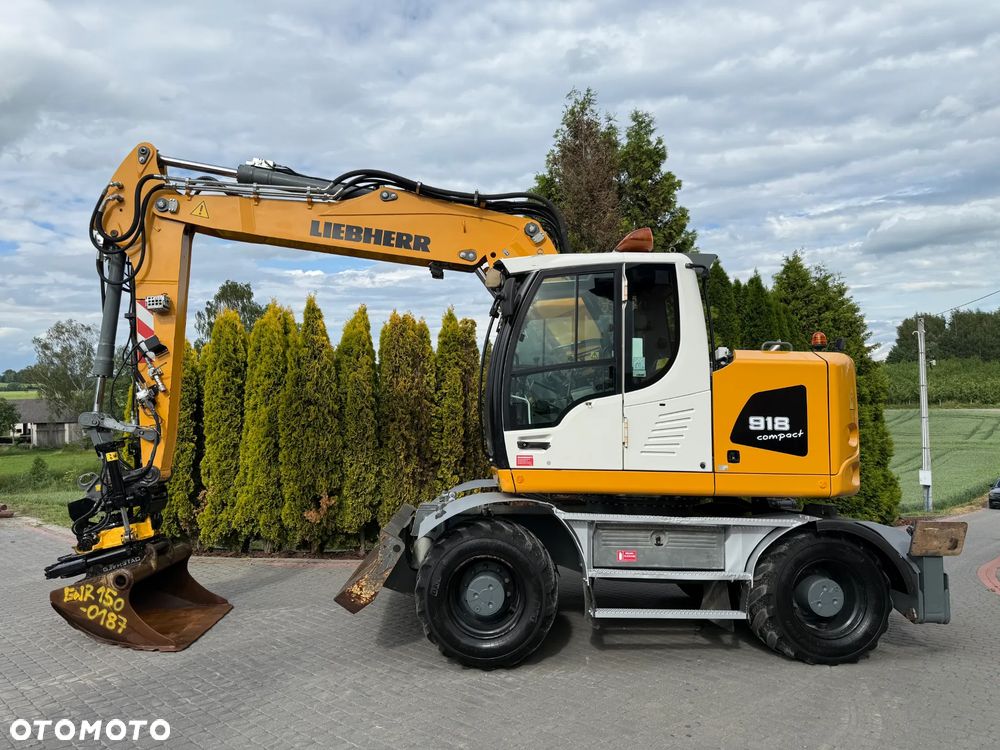 Liebherr 918 Compact  Rototilt + Szczypce - 1
