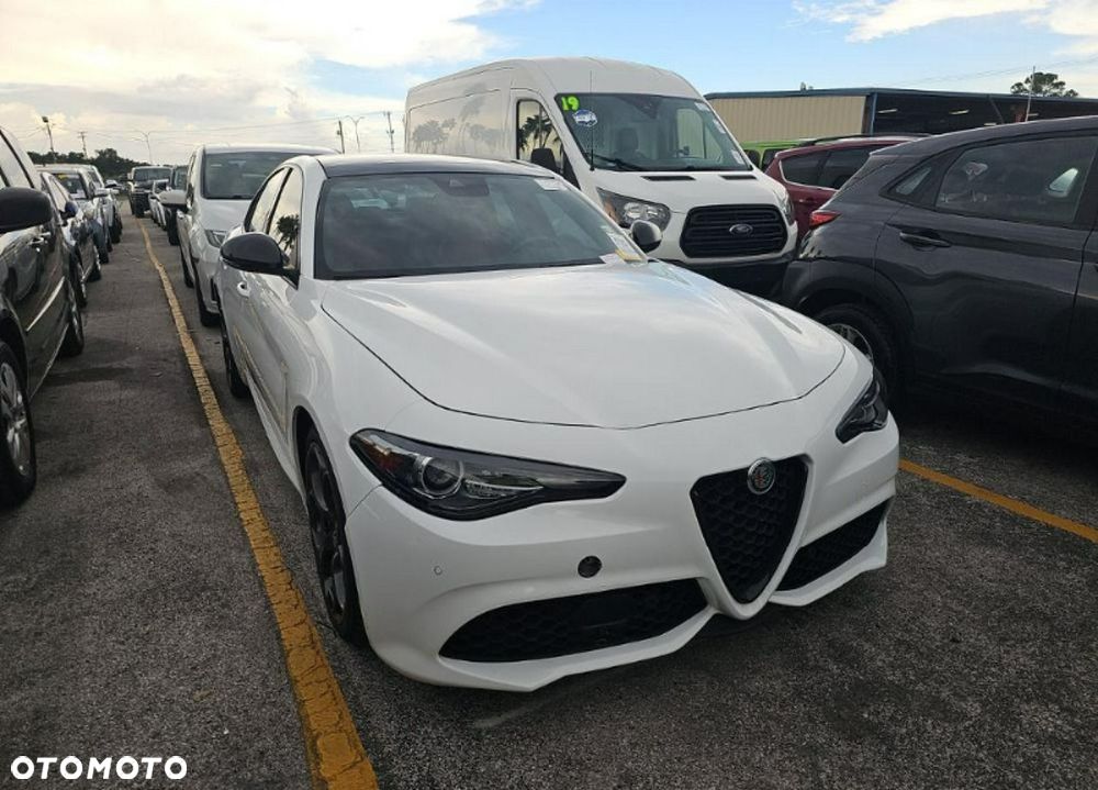 Alfa Romeo Giulia - 3