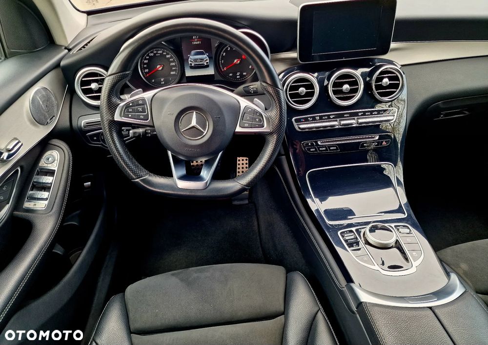 Mercedes-Benz GLC - 13