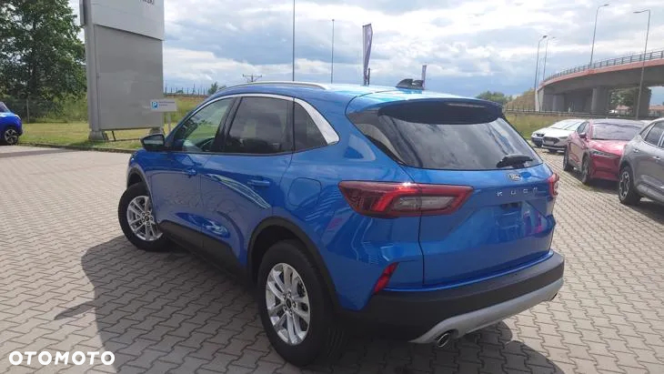 Ford Kuga 1.5 EcoBoost FWD Titanium - 28