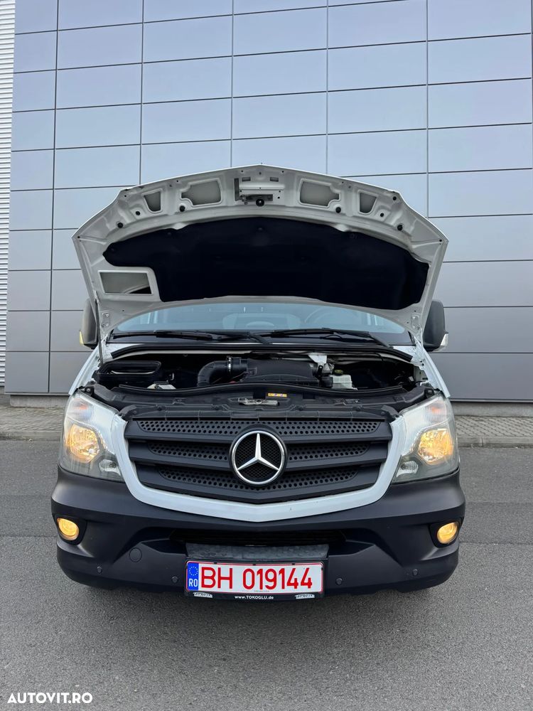 Mercedes-Benz Sprinter - 20