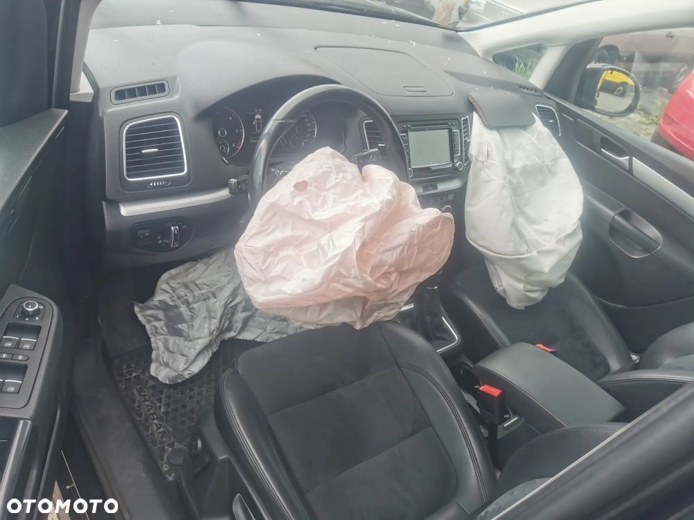 Volkswagen Sharan 2.0 TDI 4Mot Highline - 6
