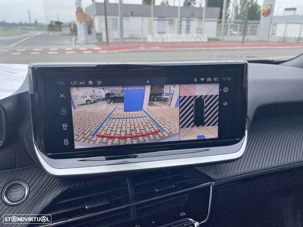 Peugeot 2008 1.2 PureTech Allure - 15