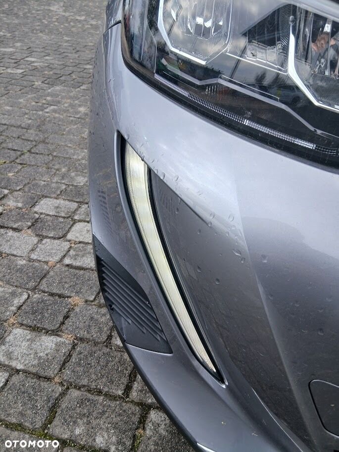 Peugeot 2008 - 7