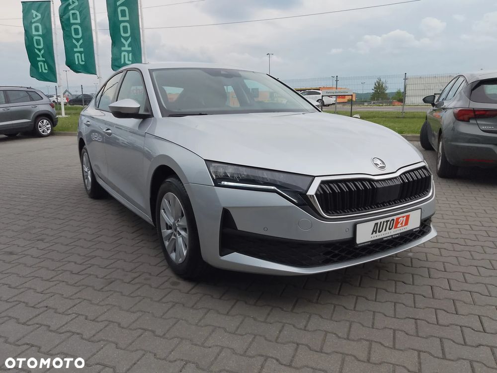 Skoda Octavia 1.5 TSI Essence - 3
