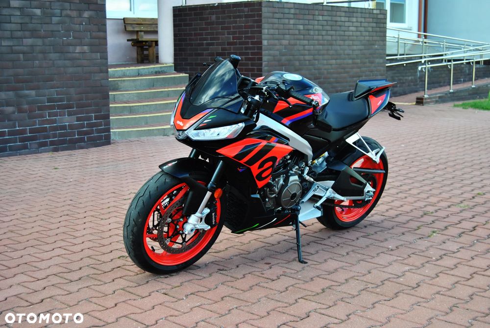Aprilia Tuono - 4