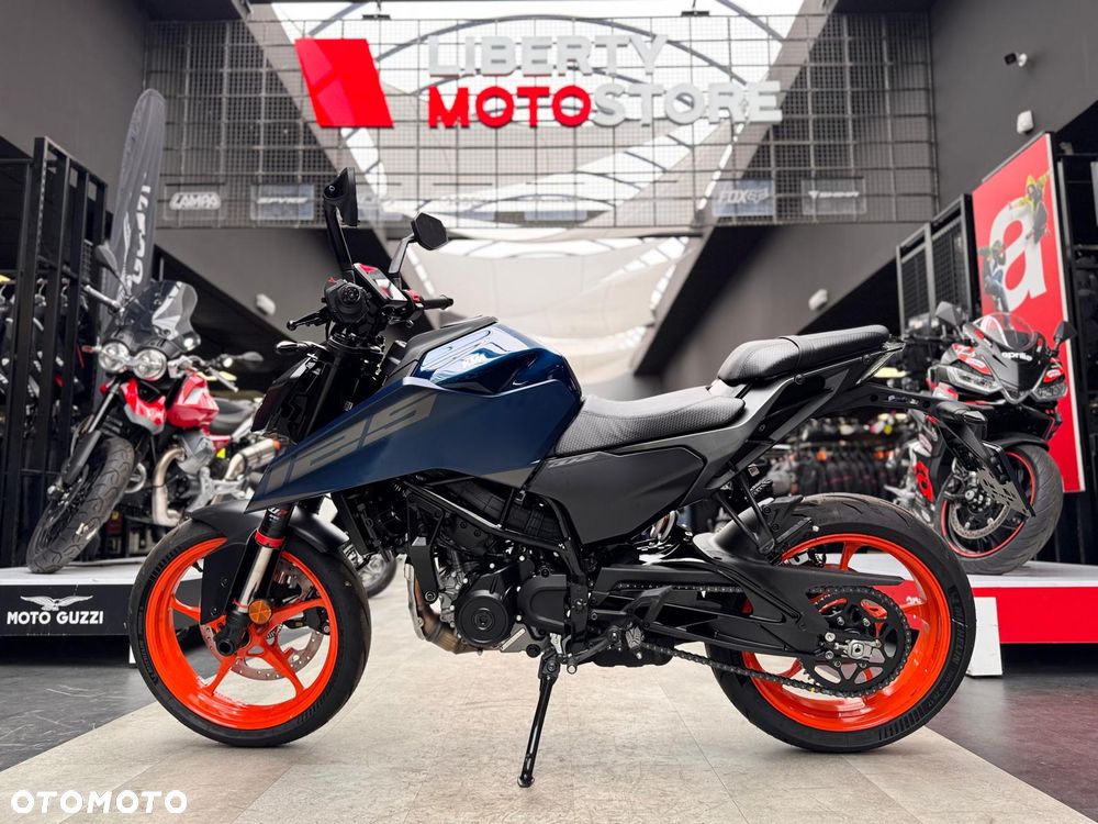 KTM Duke - 3