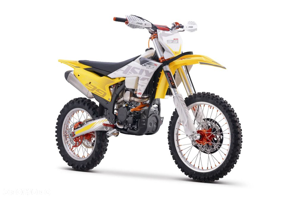 ASIX XR - 3