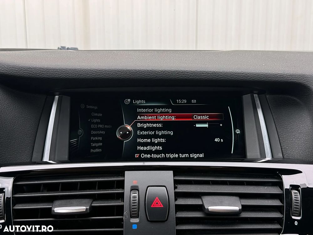 BMW X3 xDrive20d AT xLine - 34