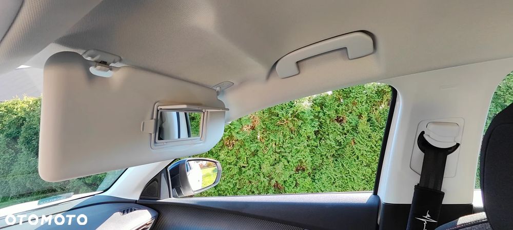 Peugeot 3008 1.2 PureTech Allure S&S - 20