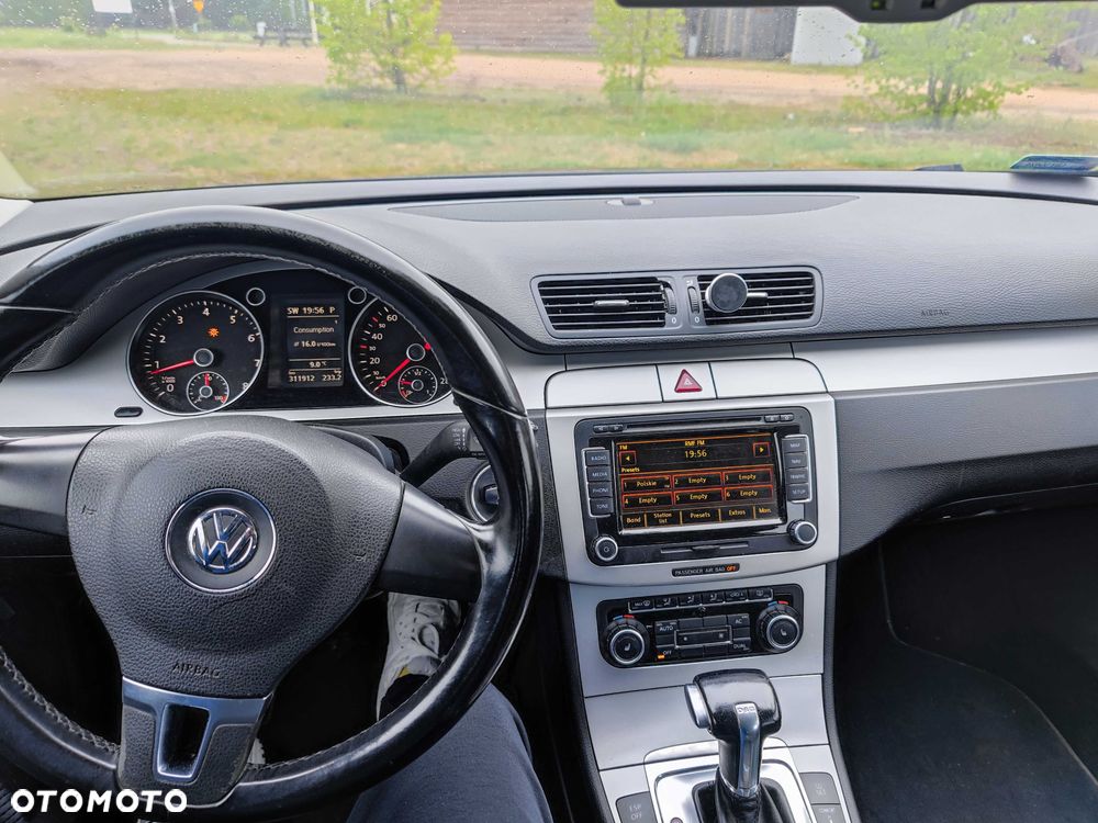 Volkswagen Passat CC - 8