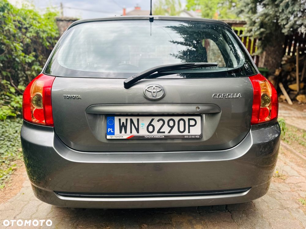 Toyota Corolla 1.4 VVT-i Base - 3