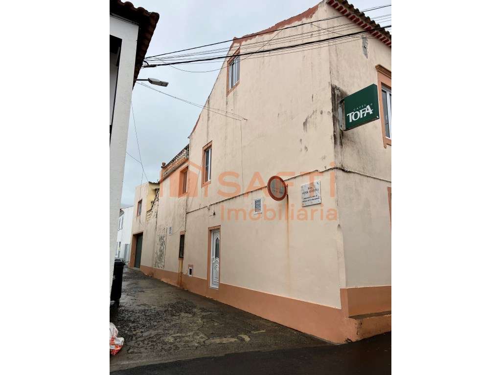 Moradia com café situado na Lomba Loução concelho da Povoação - ilh... - Grande imagem: 5/19