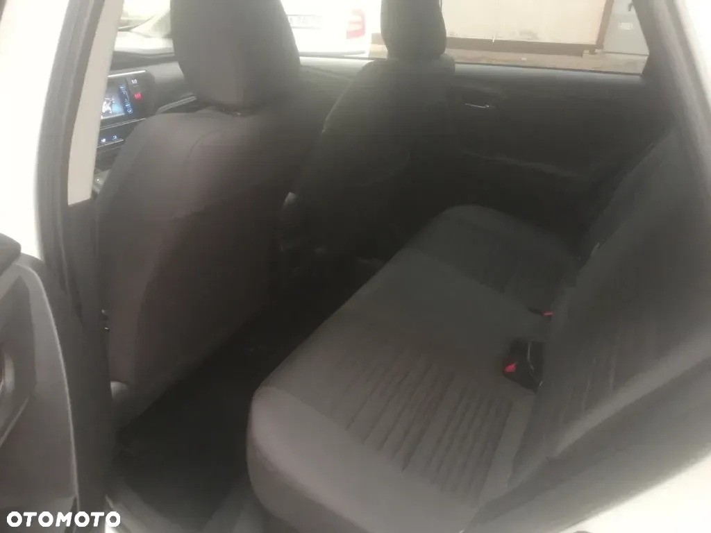Toyota Auris 1.8 VVT-i Hybrid Automatik Style Selection - 15