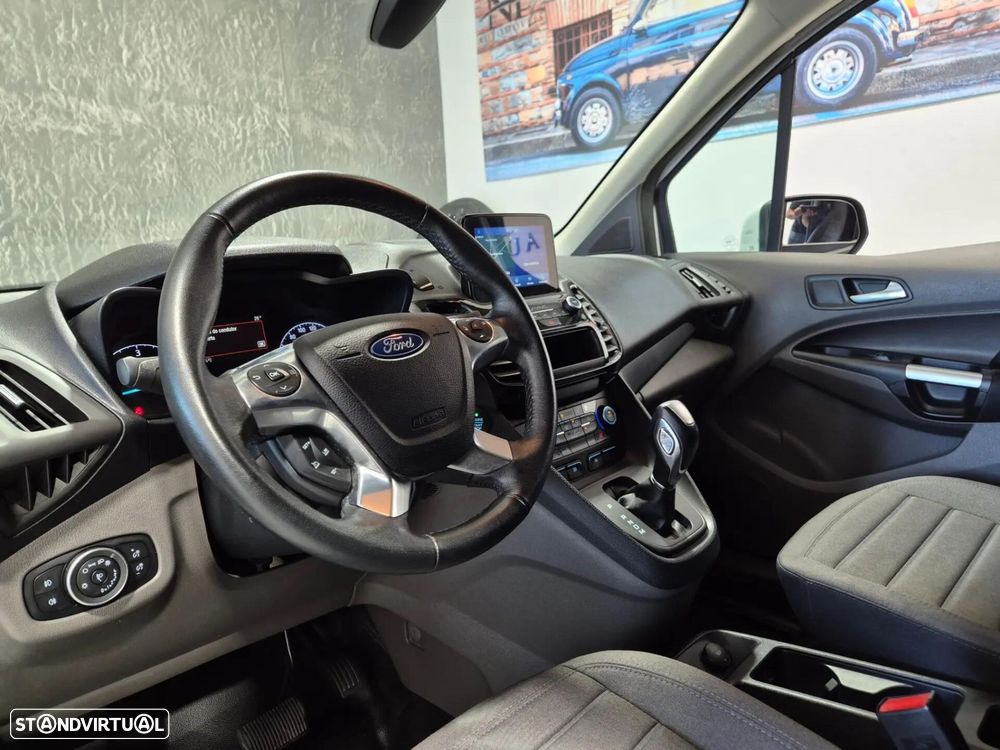 Ford Transit Connect Outro - 20
