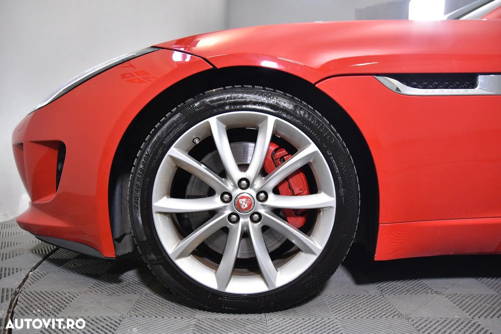 Jaguar F-Type - 11