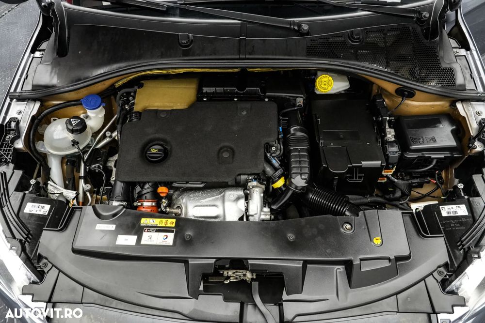 Peugeot 301 1.5 BlueHDI FAP Allure - 26