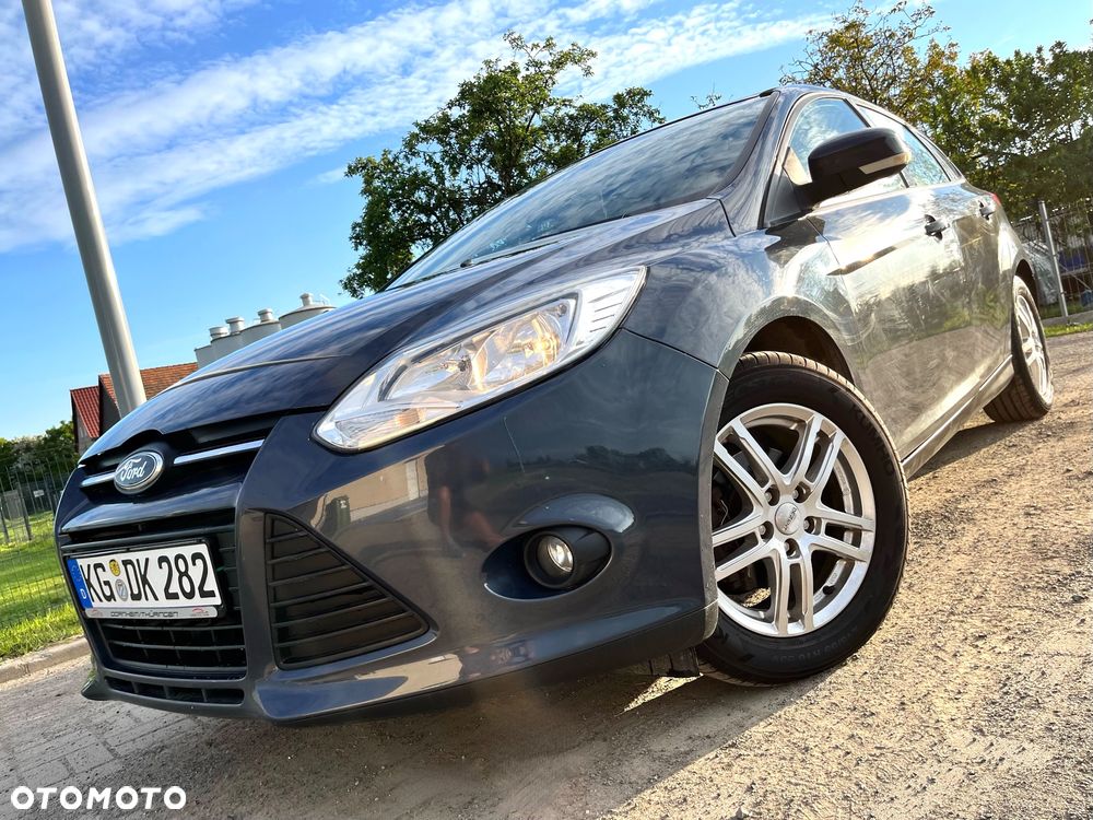 Ford Focus 1.6 TI-VCT Champions Edition - 1