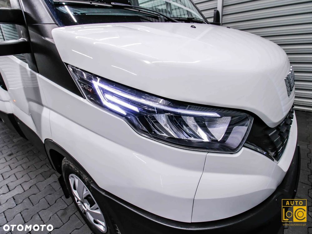 Iveco DAILY - 7