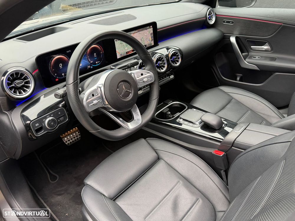 Mercedes-Benz CLA 250 e Shooting Brake AMG Line - 16