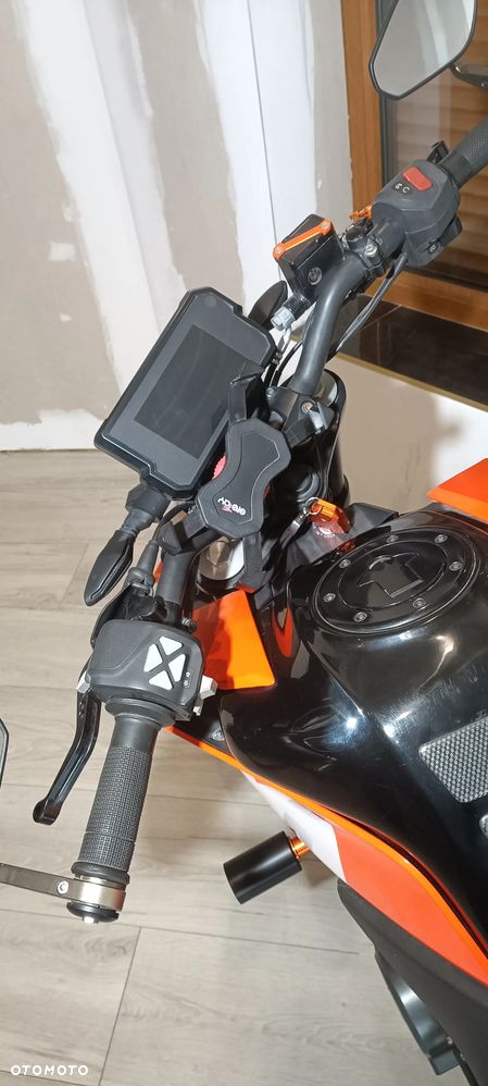 KTM Duke 125 - 10