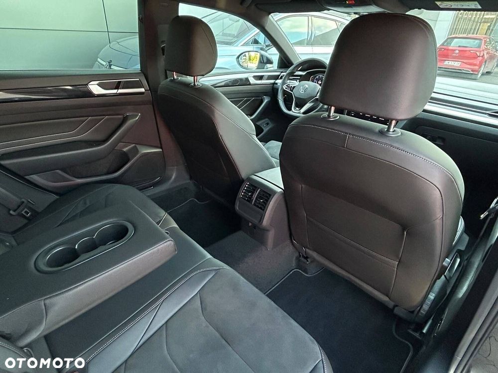 Volkswagen Arteon 2.0 TDI 4Motion R-Line DSG - 10
