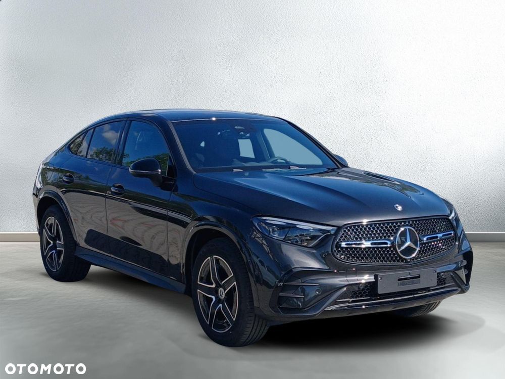 Mercedes-Benz GLC 220 d mHEV 4-Matic AMG Line - 4