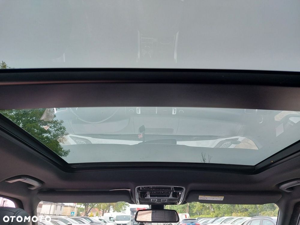 Land Rover Range Rover Sport - 21
