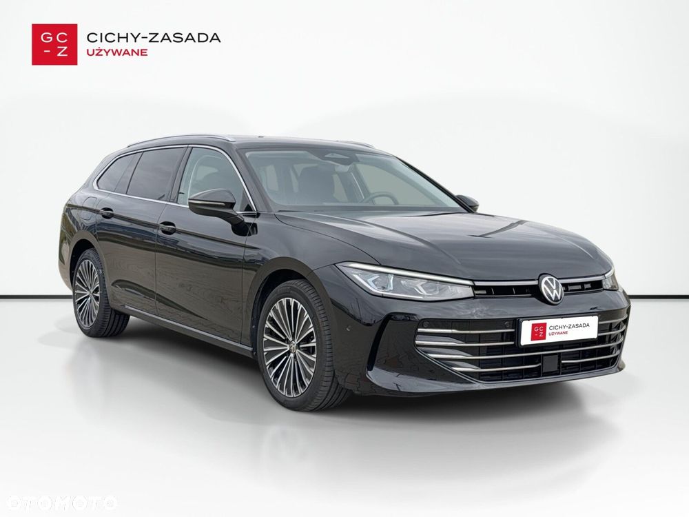 Volkswagen Passat Variant 2.0 TDI EVO Elegance DSG - 8