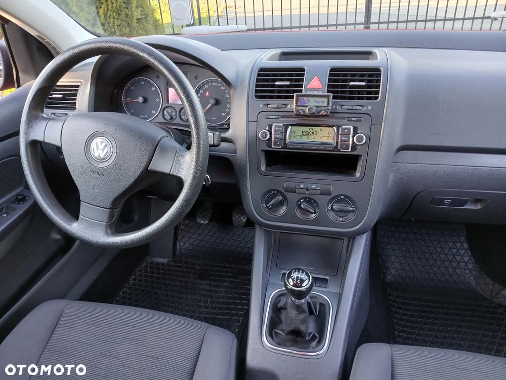 Volkswagen Golf 1.9 TDI DPF Trendline - 27