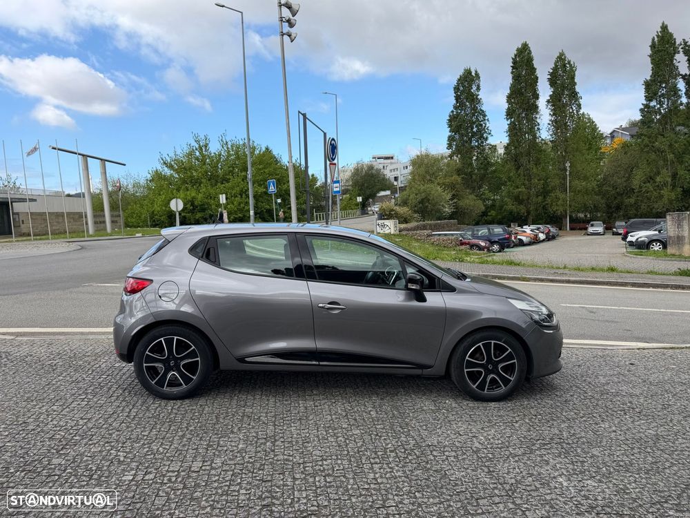 Renault Clio 0.9 TCE Dynamique S - 12