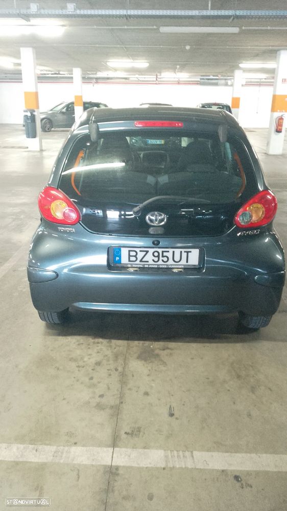 Toyota Aygo Standard - 11