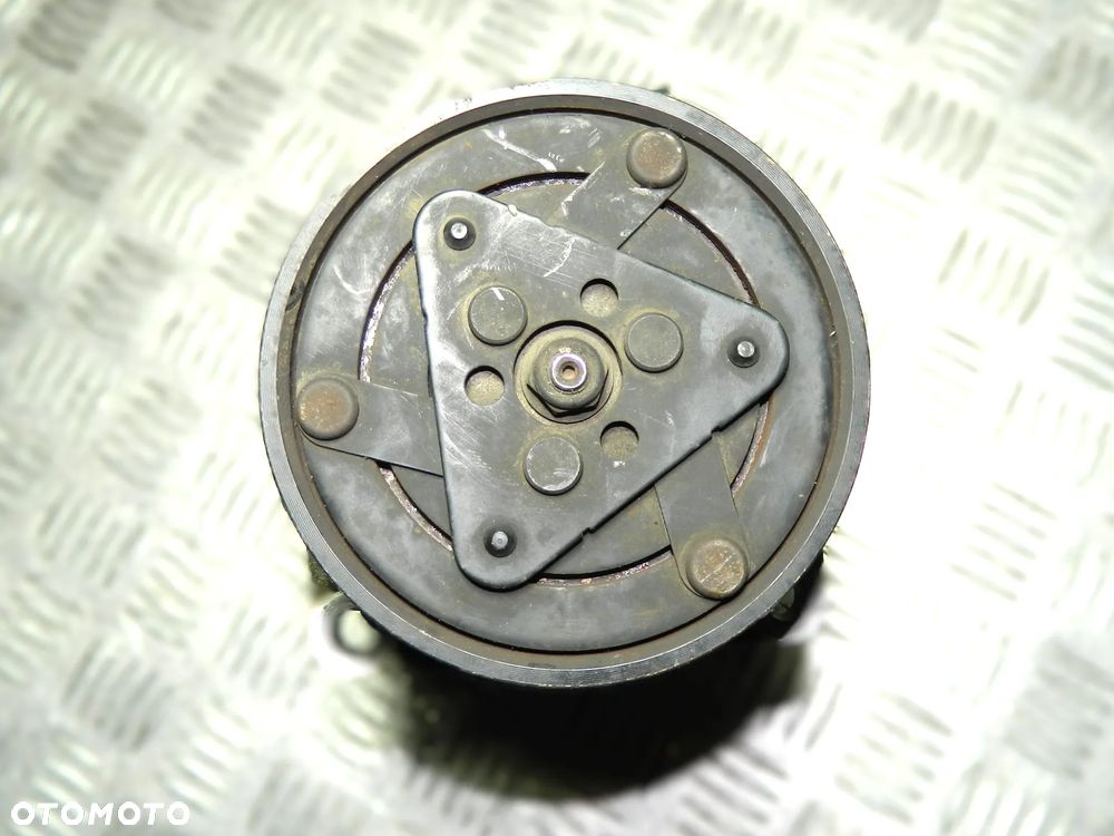 Skoda Fabia I Octavia I sprężarka klimatyzacji 1.0 1.2 1.4 1.8 2.0 / 1.4 1.9 TDI 1.9D SDI - 4