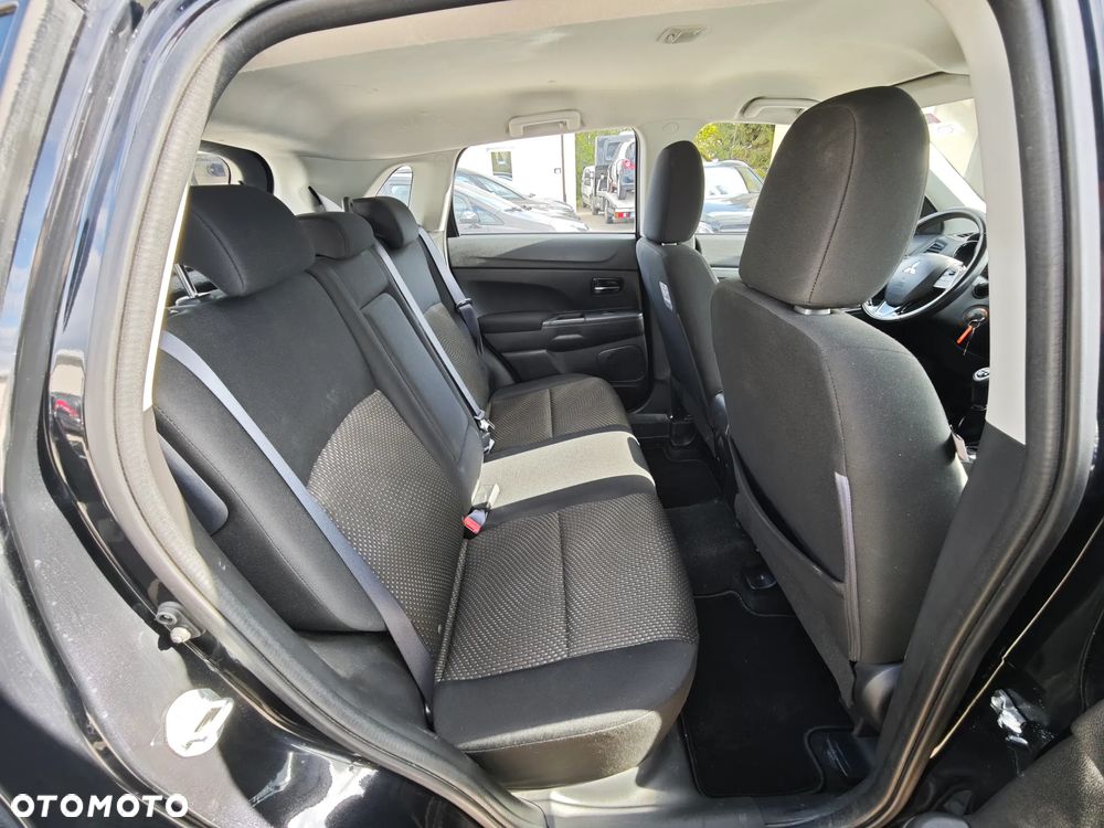 Mitsubishi ASX 1.6 2WD Diamant Edition+ - 32