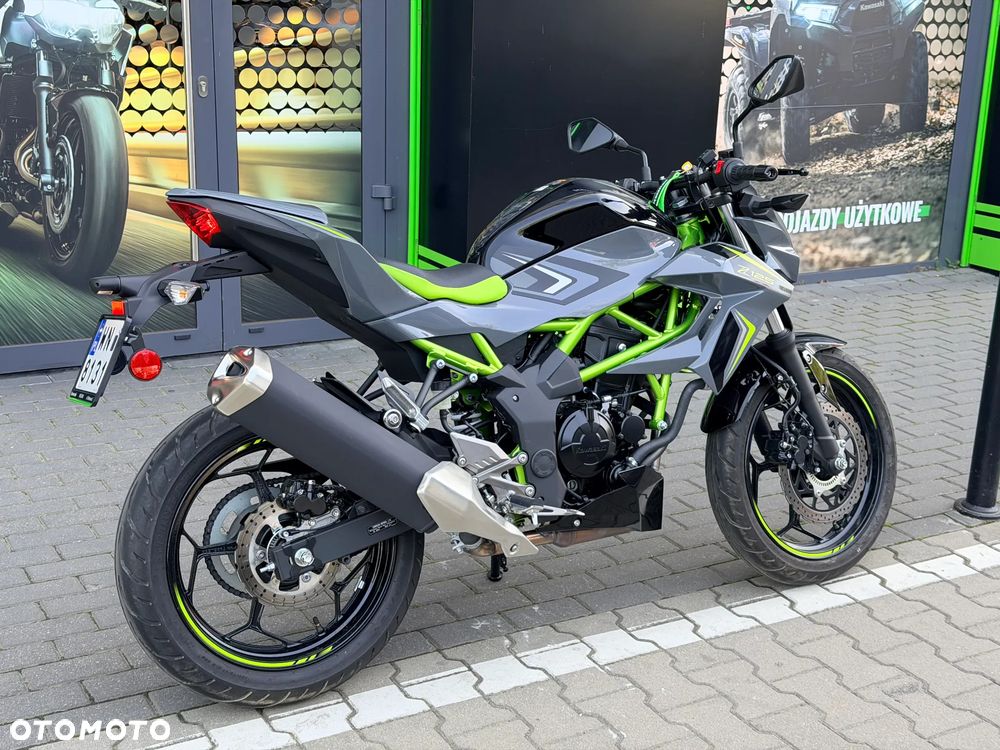 Kawasaki Z 125 - 13